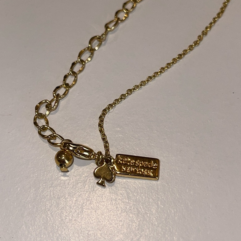 Kate Spade initial necklace - Picture 4 of 5